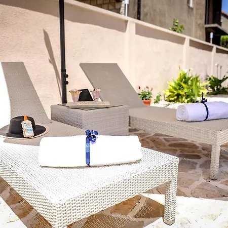 Διαμέρισμα Branka Near Dubrovnik With Pool And Wine Cellar