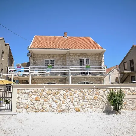 Apartment Branka Near Dubrovnik With Pool And Wine Cellar