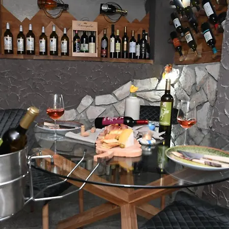 Branka Near Dubrovnik With Pool And Wine Cellar 아파트 *