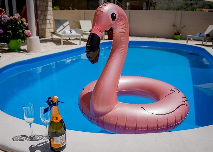 Branka Near Dubrovnik With Pool And Wine Cellar Appartement *