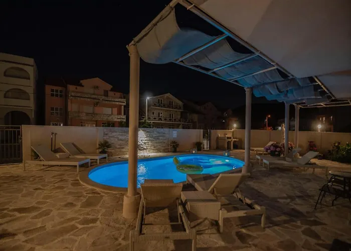 Branka Near Dubrovnik With Pool And Wine Cellar Appartement *