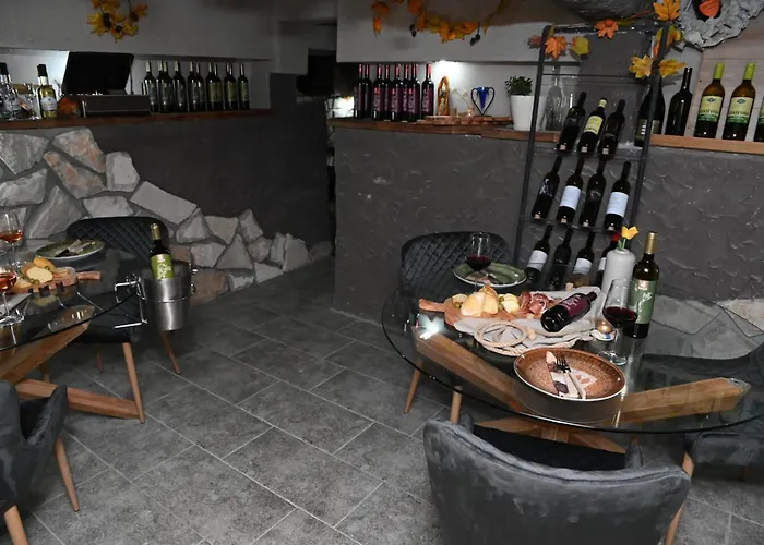 Branka Near Dubrovnik With Pool And Wine Cellar Appartement