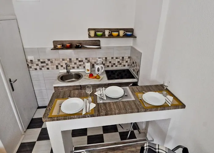 Appartement Branka Near Dubrovnik With Pool And Wine Cellar