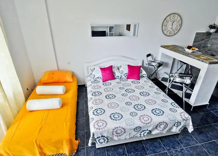 Branka Near Dubrovnik With Pool And Wine Cellar *